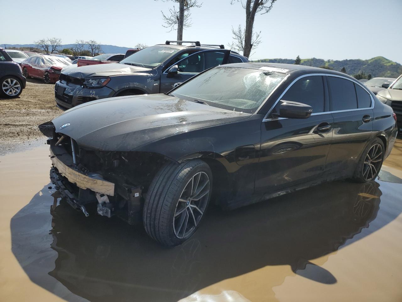 2022 BMW 330E car image