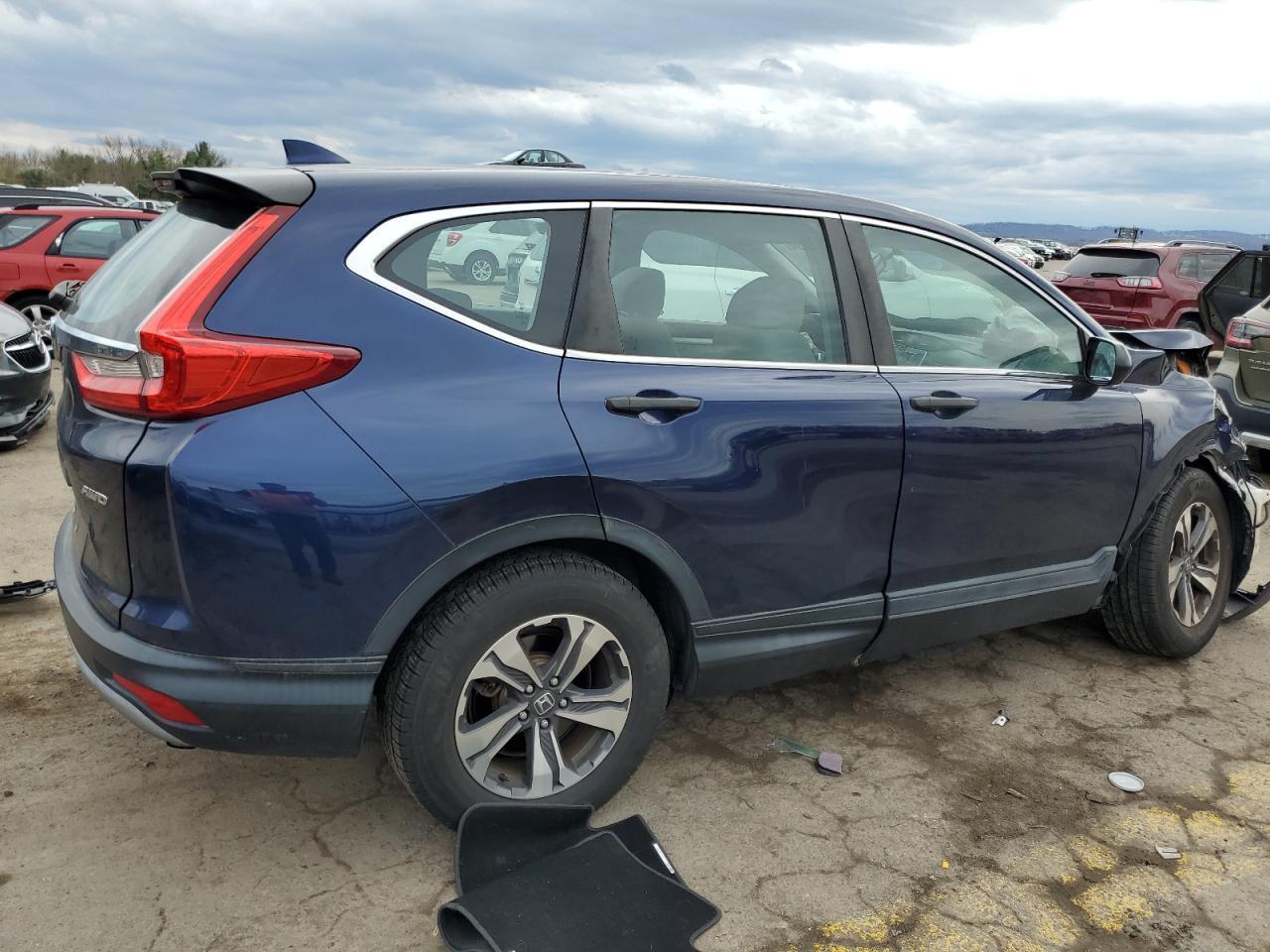 2017 HONDA CR-V LX - Фото 3