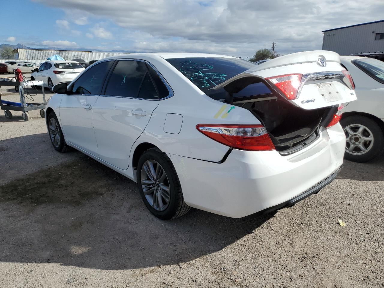 2017 TOYOTA CAMRY LE - Image 2