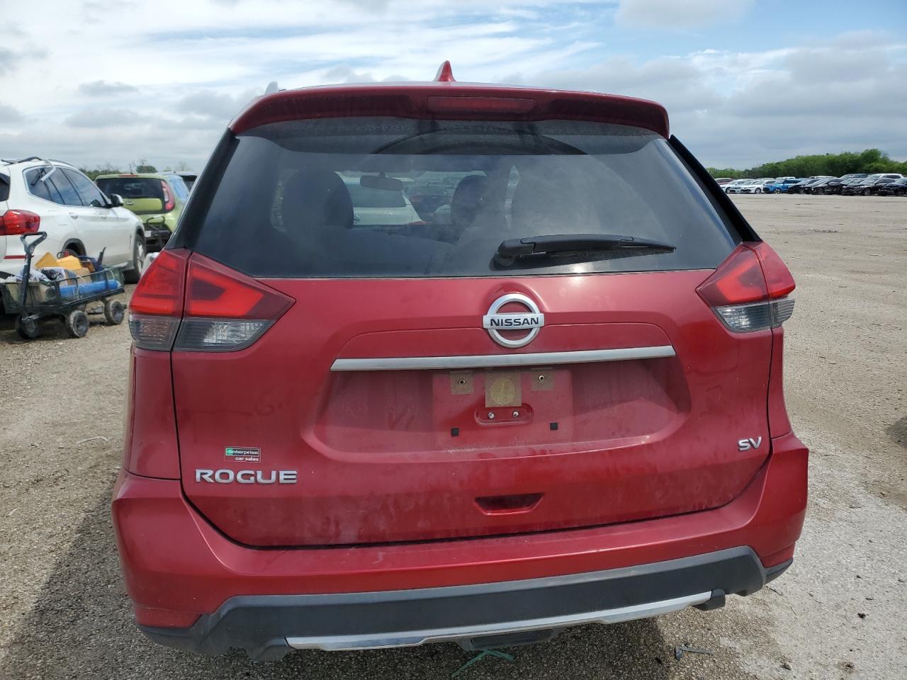 2017 NISSAN ROGUE S - Image 6