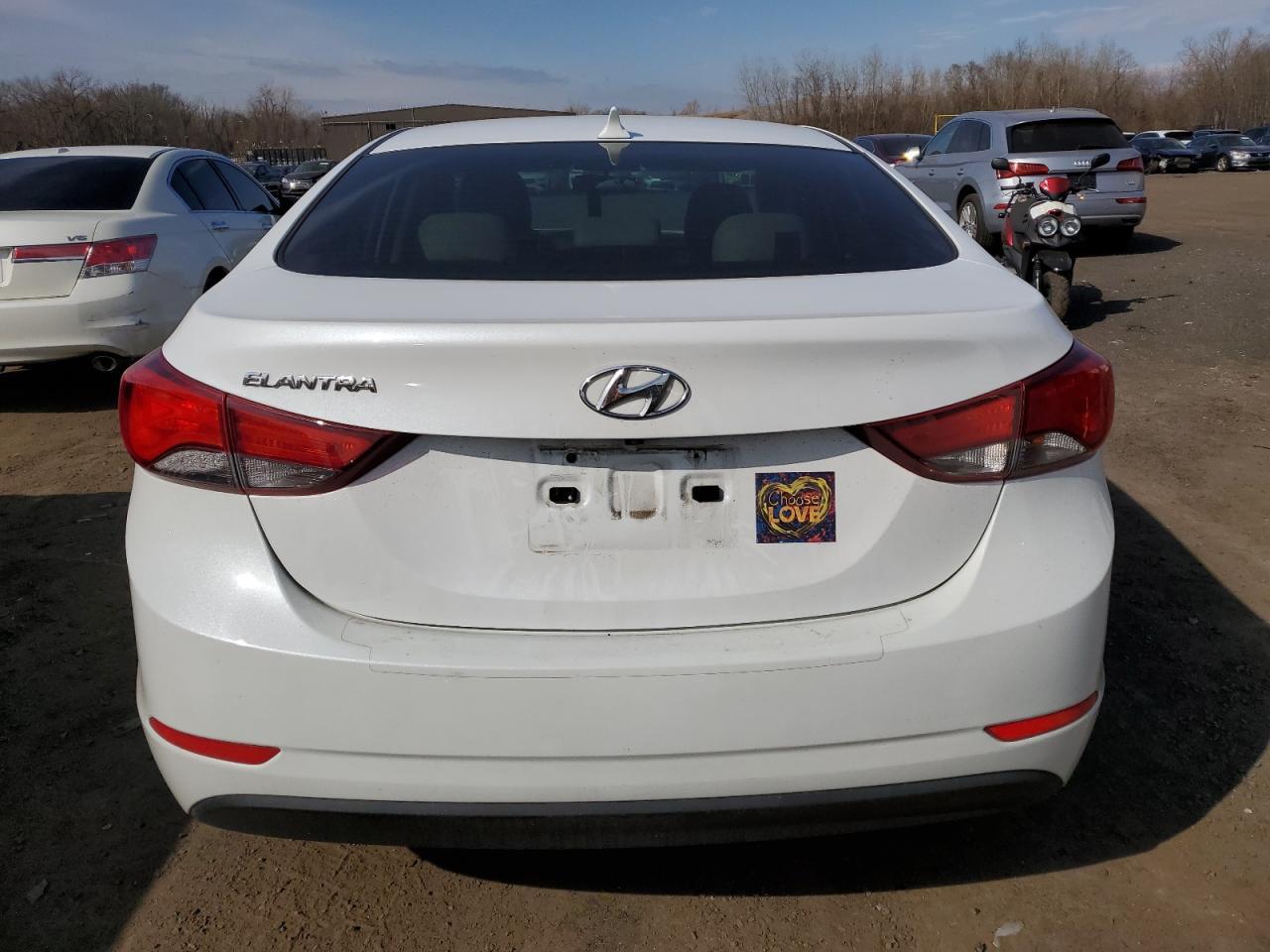 2015 HYUNDAI ELANTRA SE - Фото 6