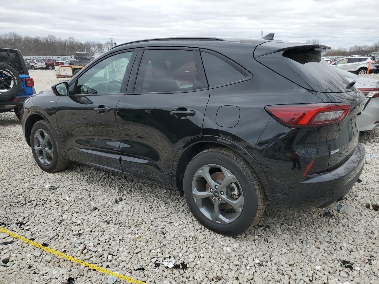 2023 FORD ESCAPE ST - Image 2