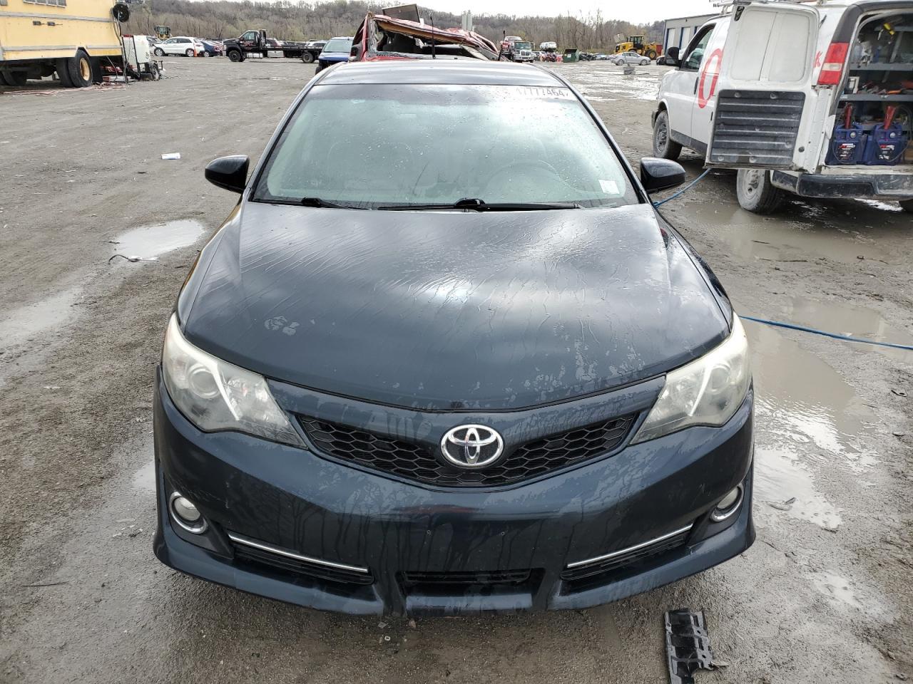 2013 TOYOTA CAMRY L - Фото 5