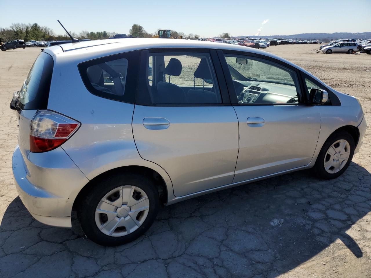 2013 HONDA FIT - Image 3