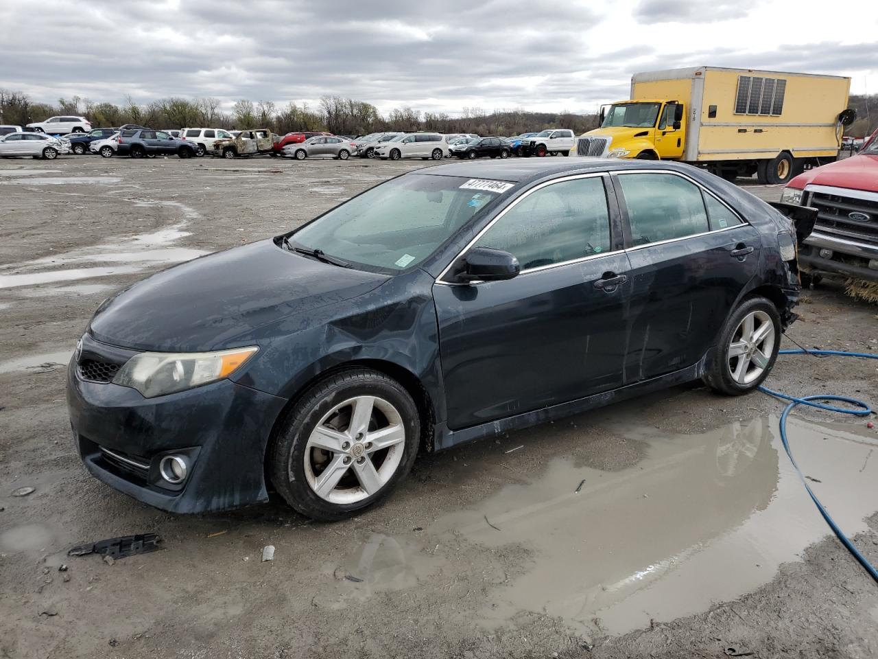 2013 TOYOTA CAMRY L