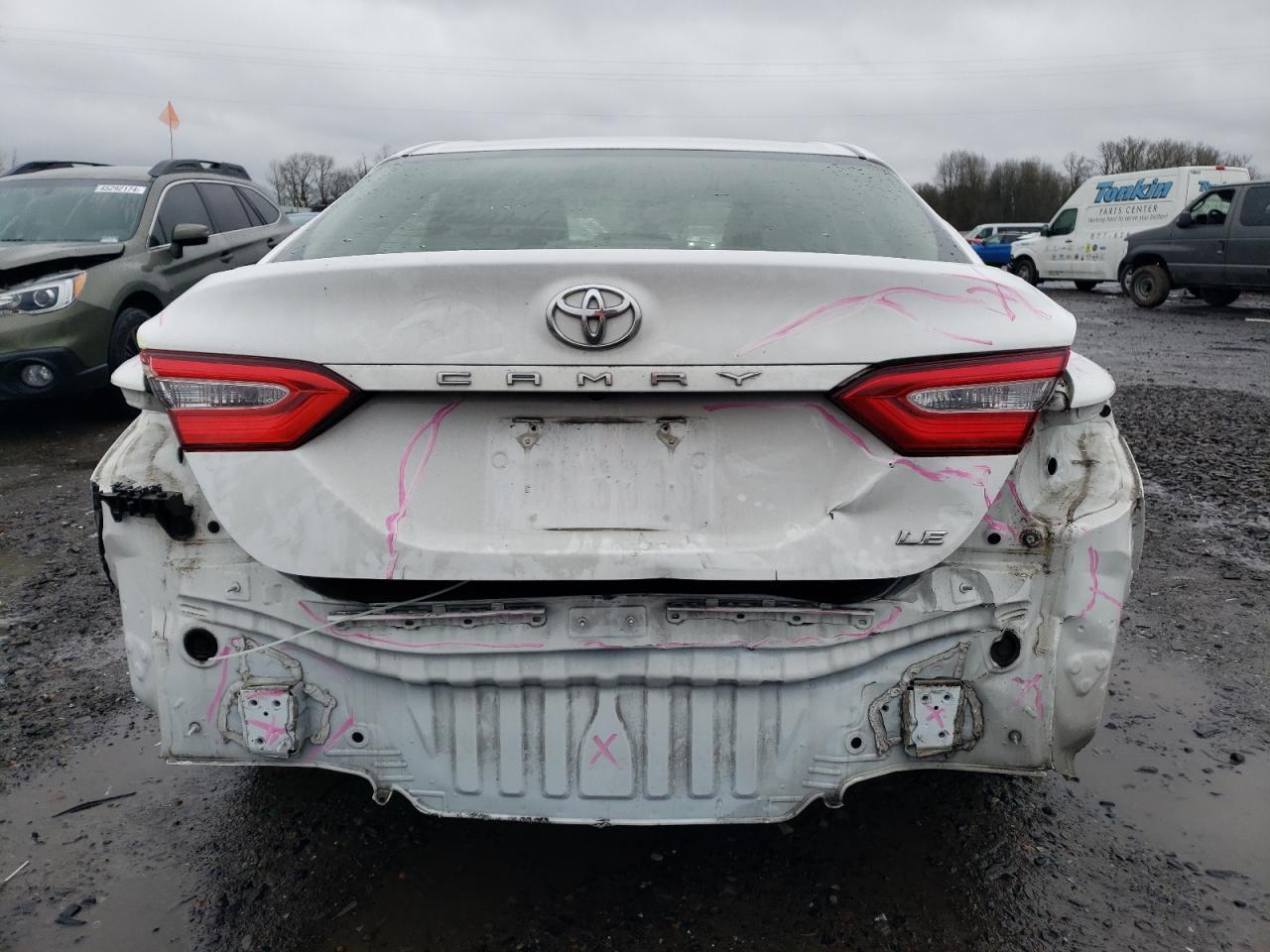 2018 TOYOTA CAMRY L - Фото 6