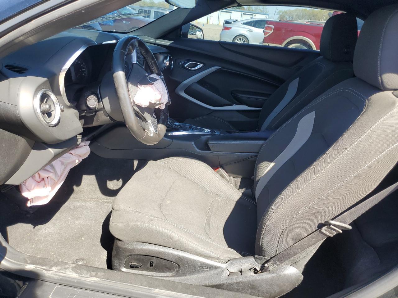 2019 CHEVROLET CAMARO LS - Image 7