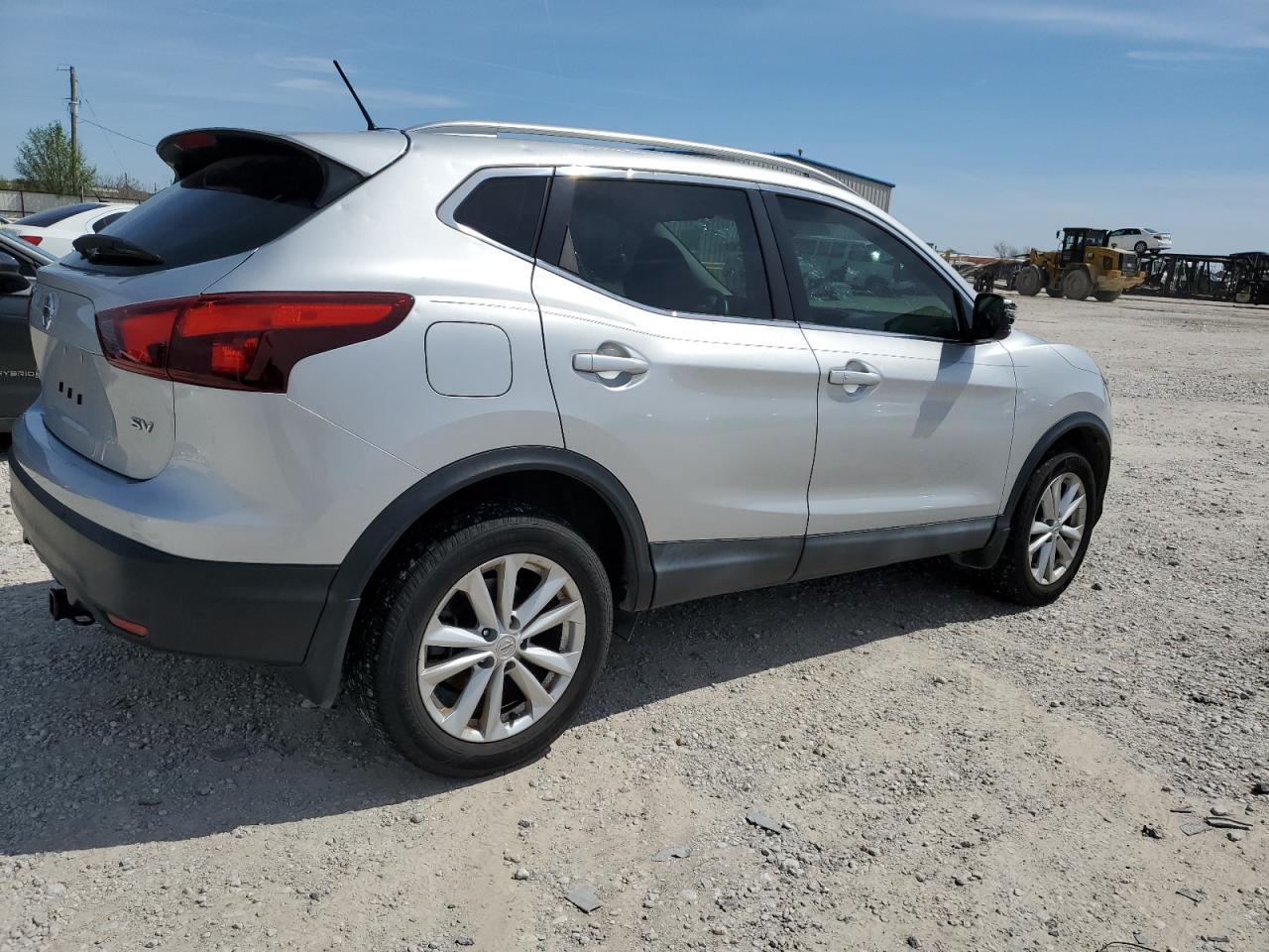 2017 NISSAN ROGUE SPOR - Image 3