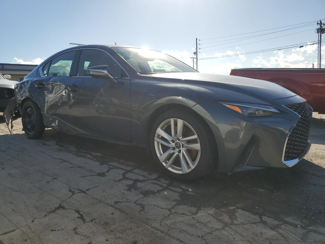 2022 LEXUS IS 300 - Image 4