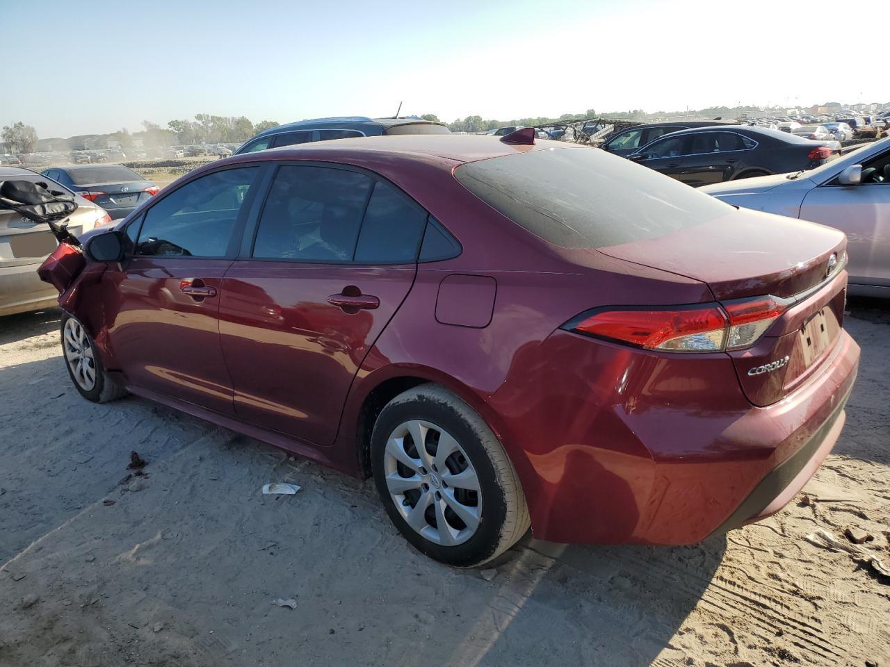 2022 TOYOTA COROLLA LE - Фото 2