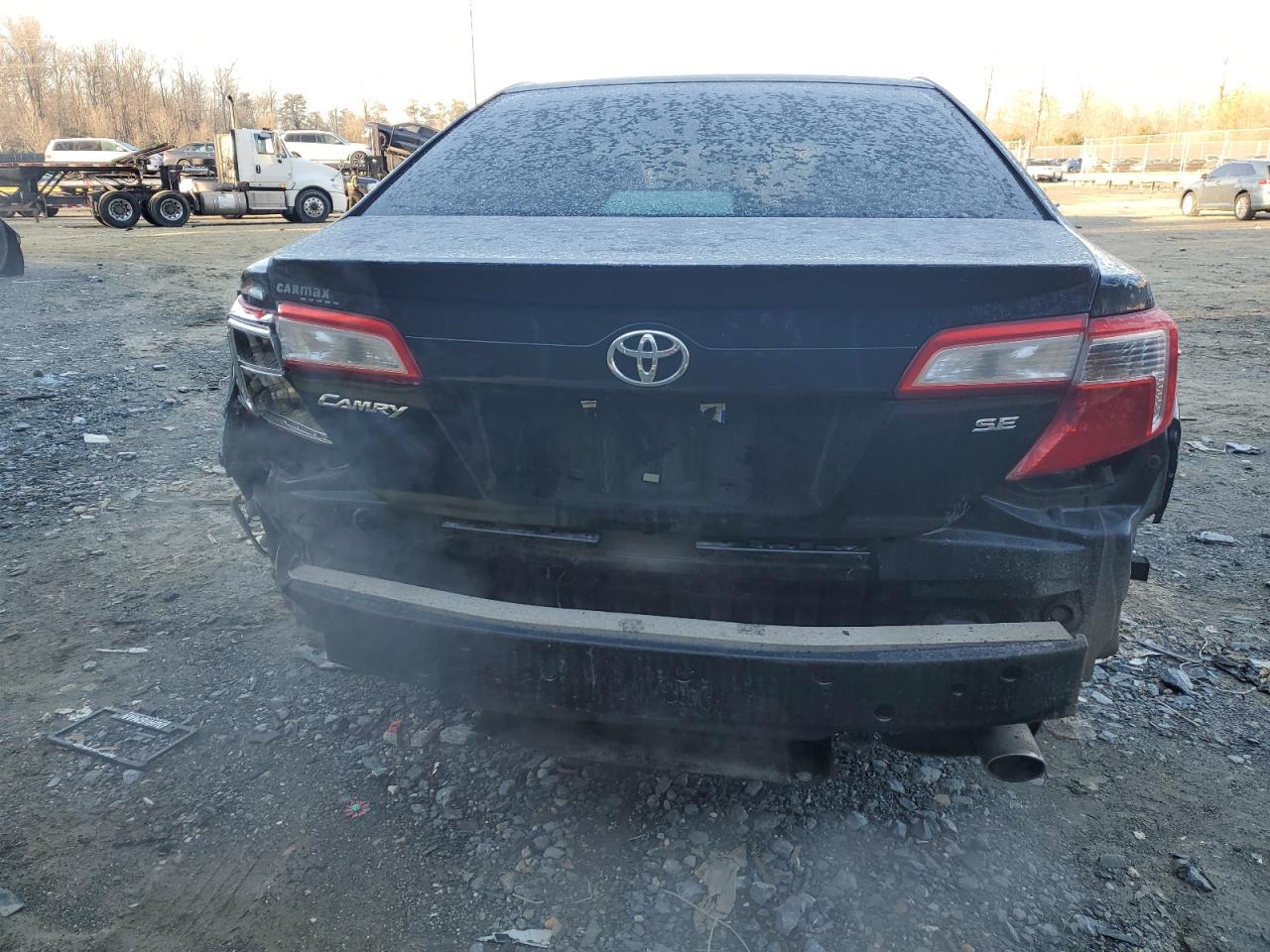 2014 TOYOTA CAMRY L - Фото 6