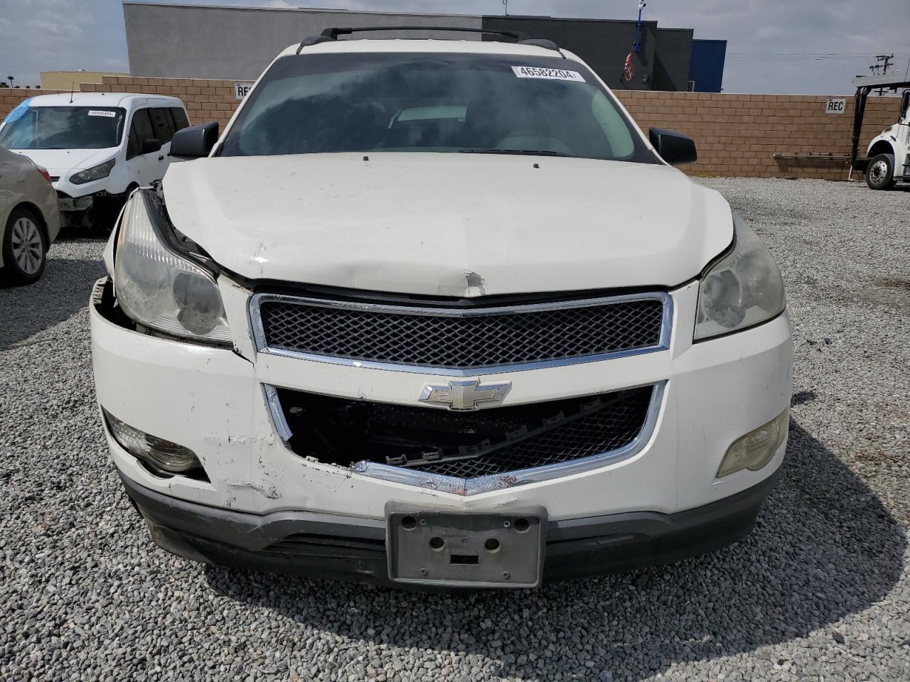 2011 CHEVROLET TRAVERSE L - Фото 5
