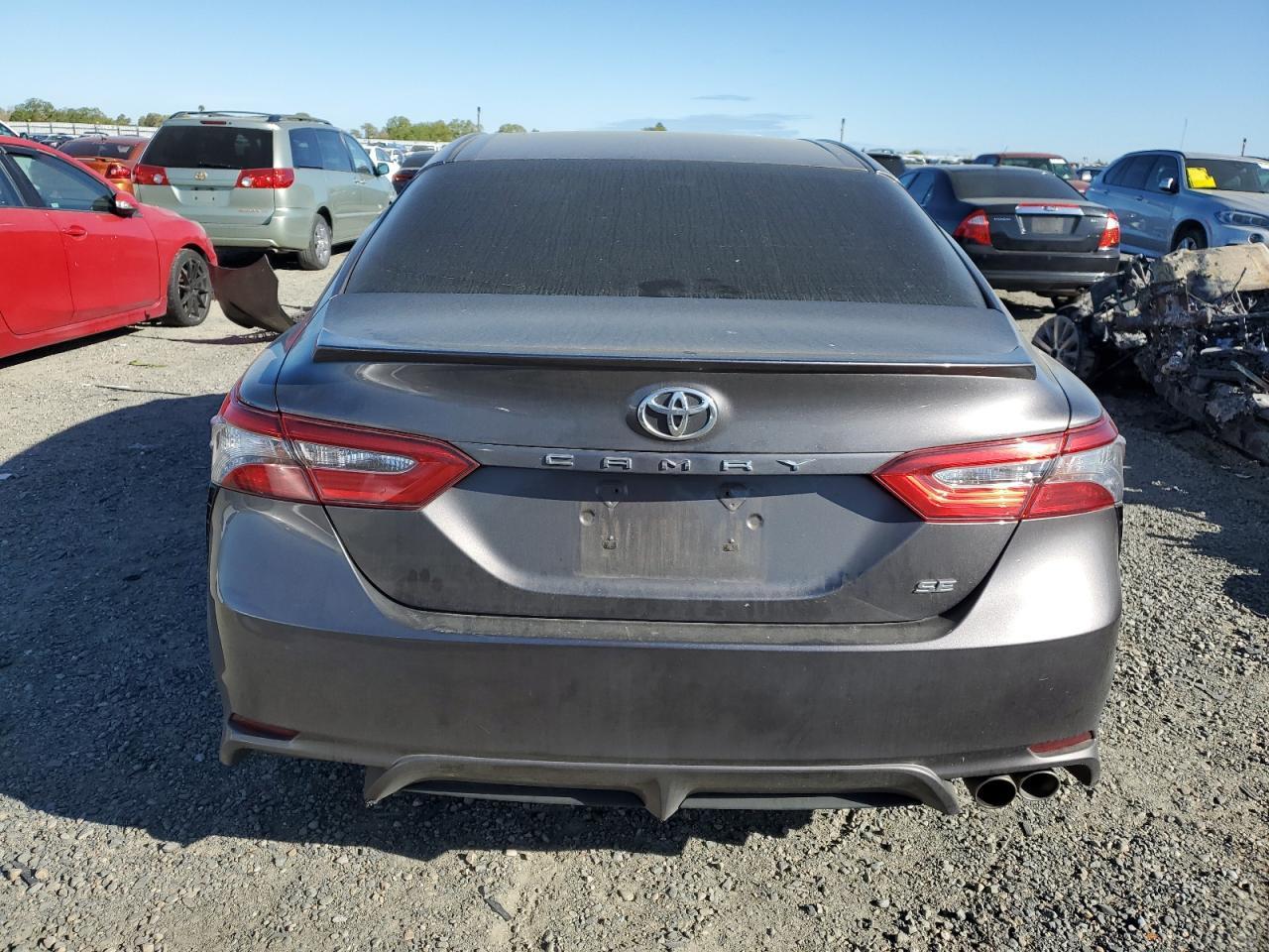 2018 TOYOTA CAMRY L - Image 6