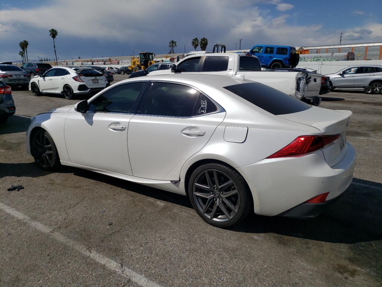2017 LEXUS IS 200T - Image 2