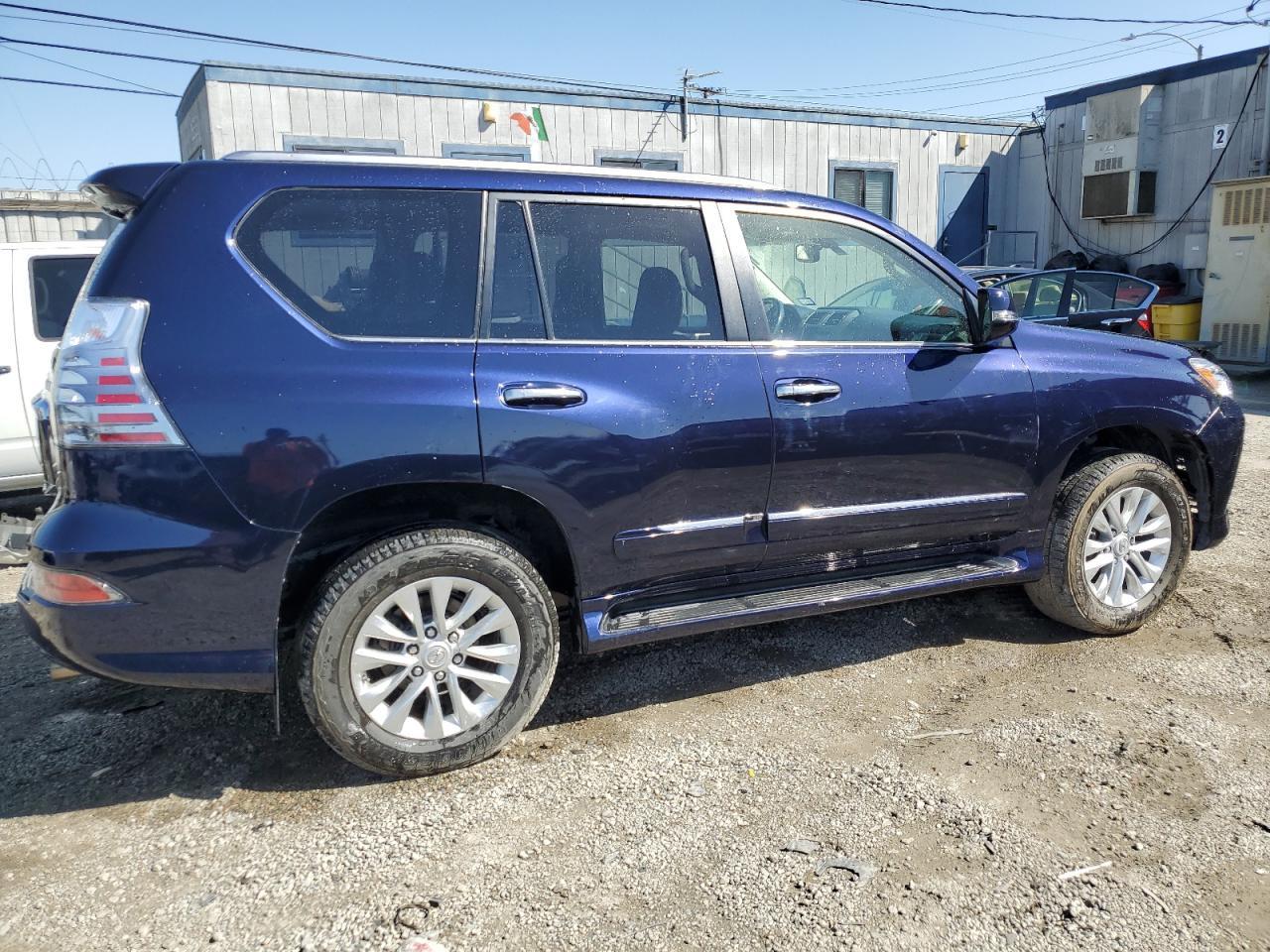 2017 LEXUS GX 460 - Фото 3