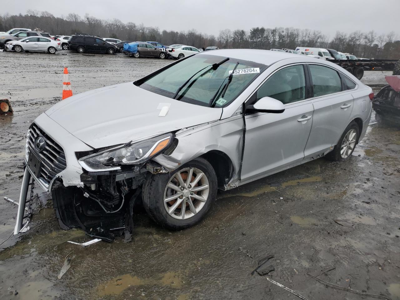 2018 HYUNDAI SONATA SE car image