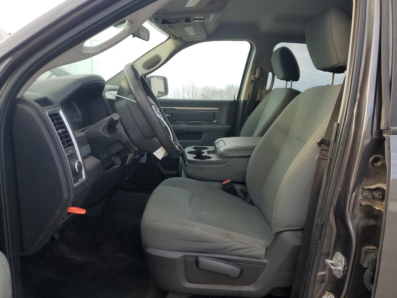 2017 RAM 1500 SLT - Image 7