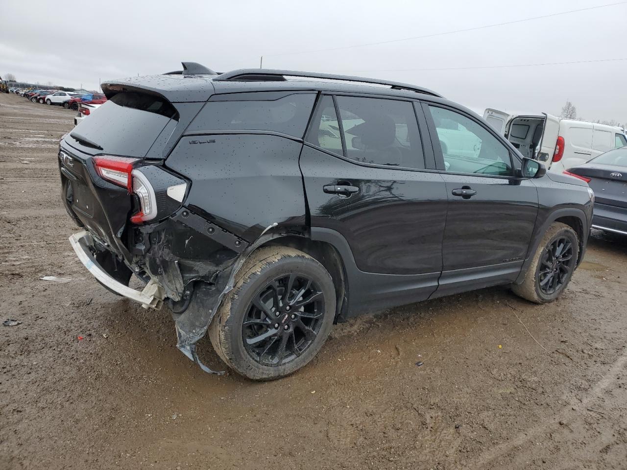 2023 GMC TERRAIN SL - Image 3