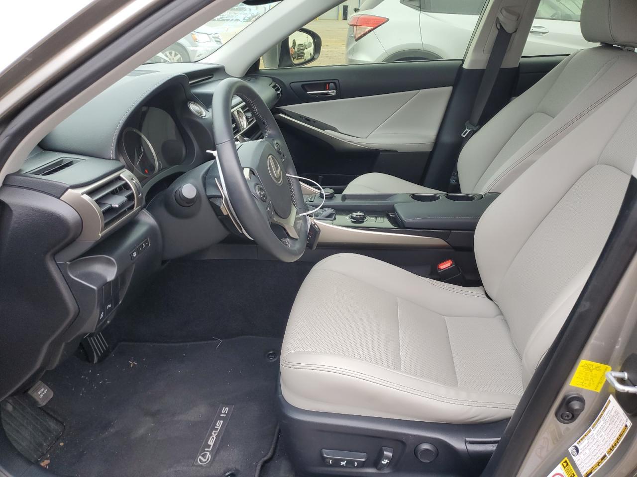 2014 LEXUS IS 250 - Image 7