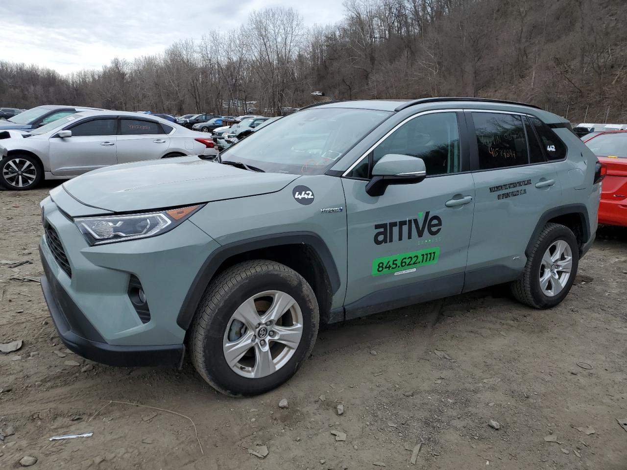 2020 TOYOTA RAV4 XLE