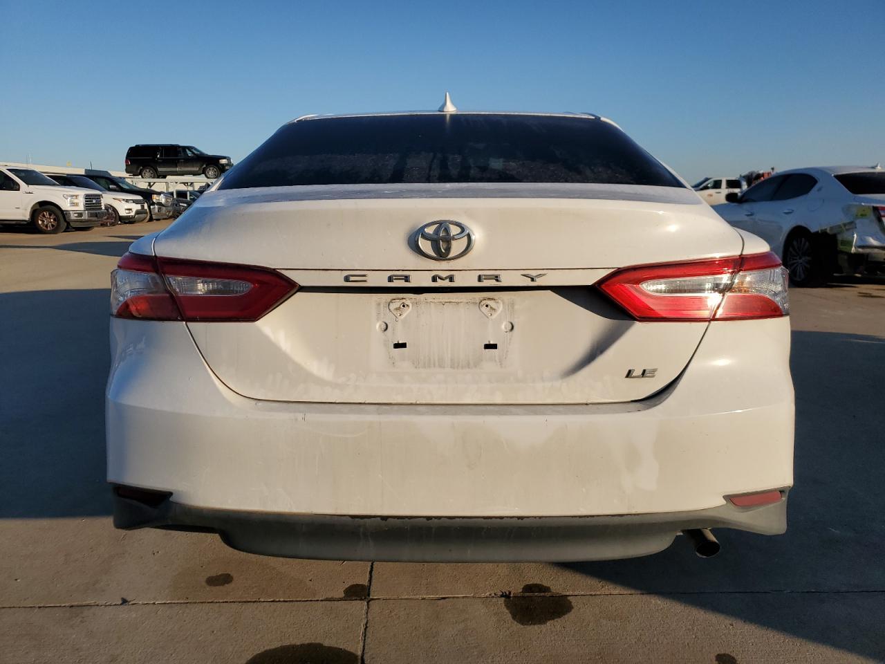 2020 TOYOTA CAMRY LE - Image 6