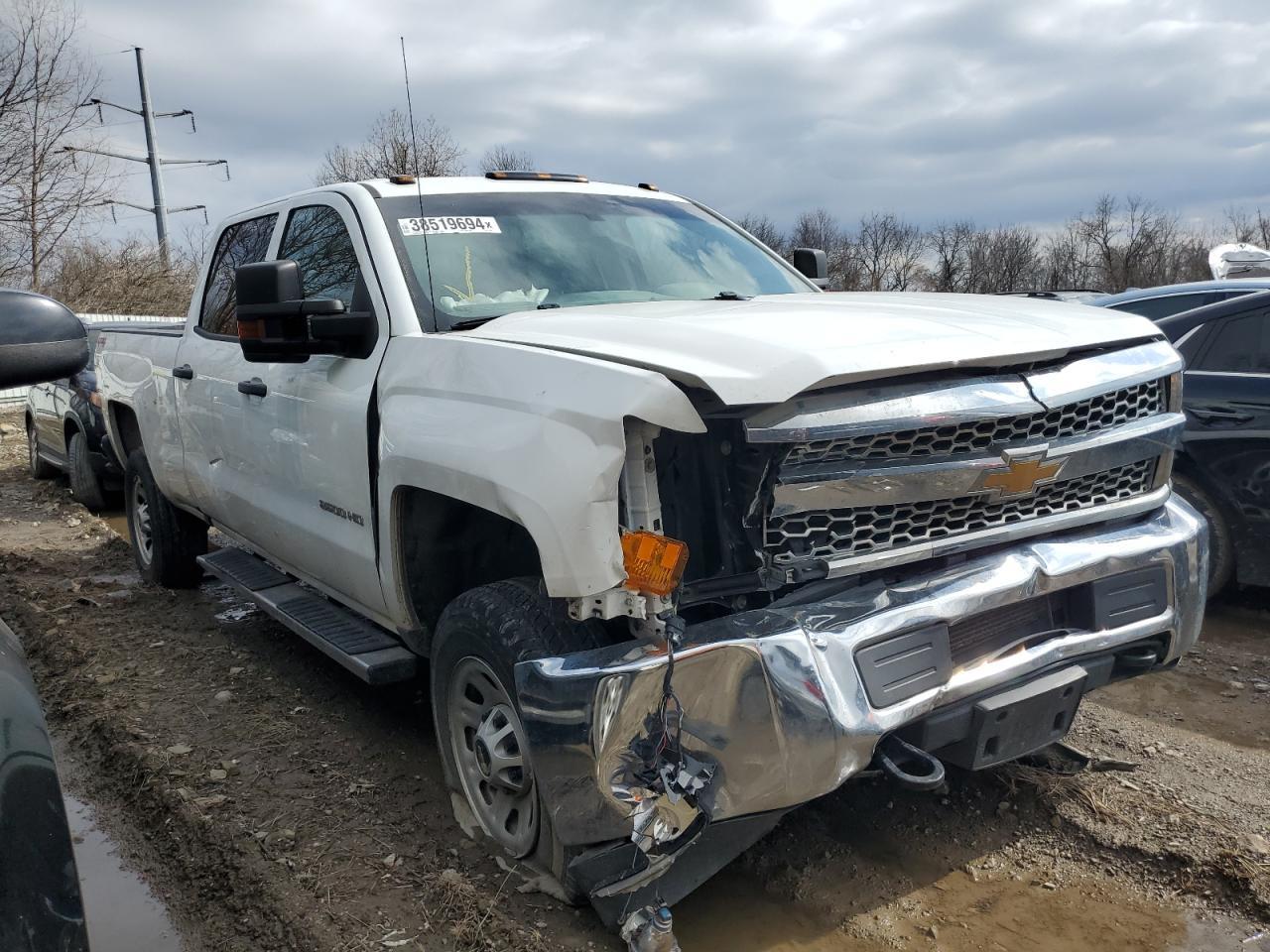 2019 CHEVROLET SILVERADO - Image 4