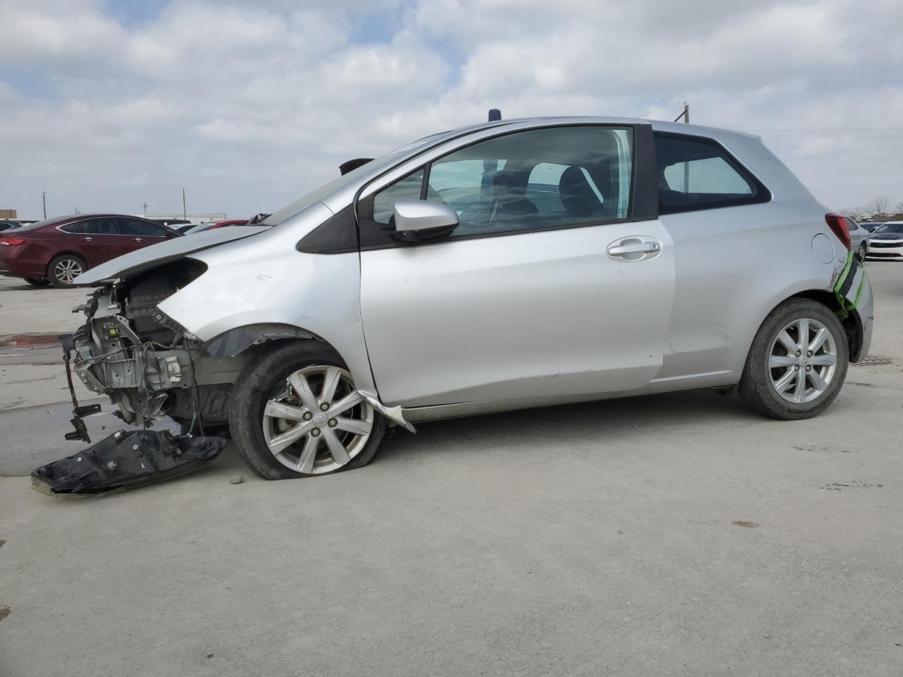 2015 TOYOTA YARIS
