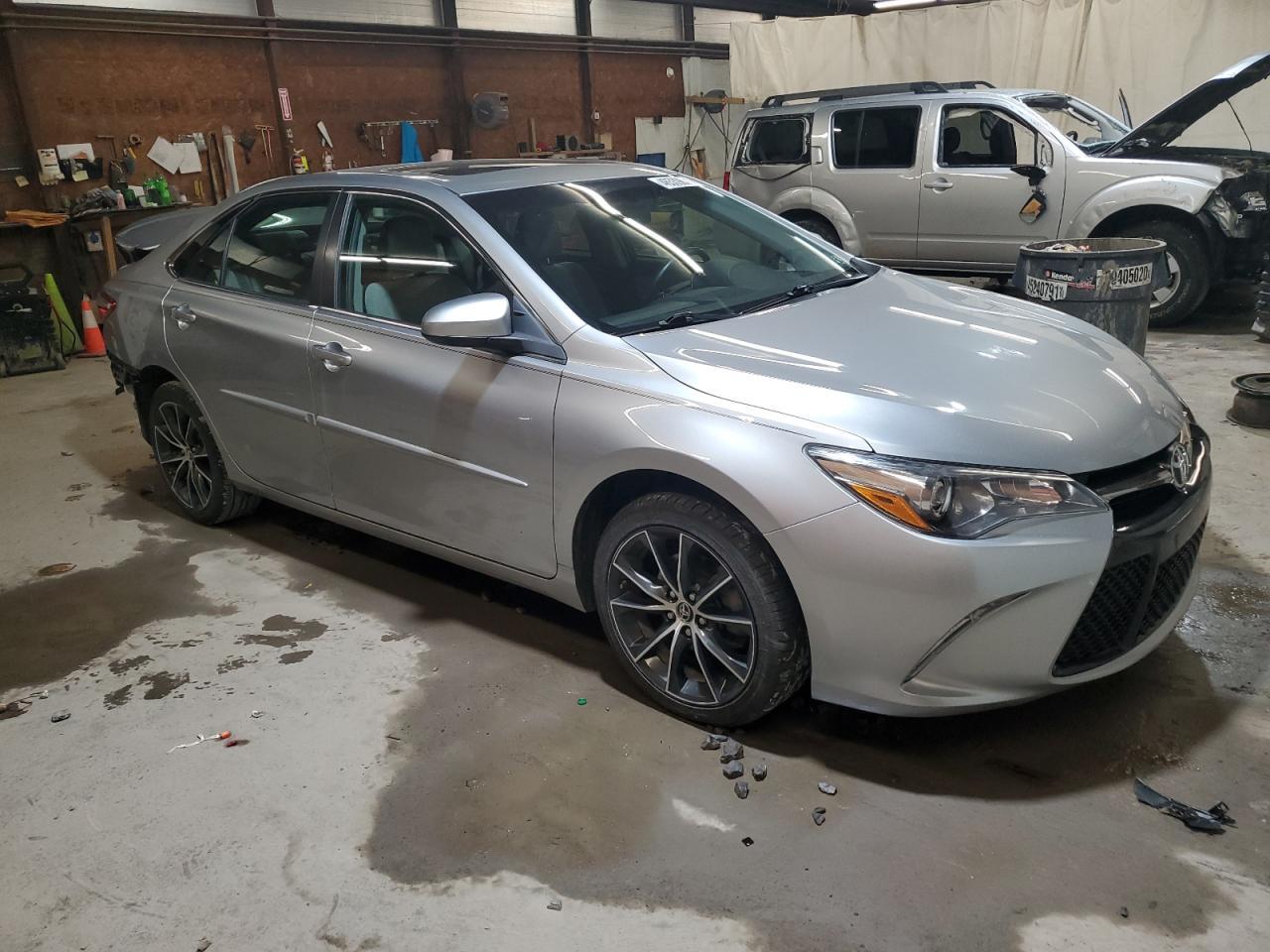 2015 TOYOTA CAMRY LE - Image 4
