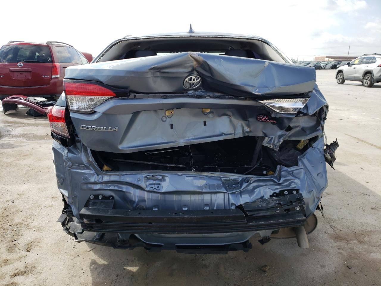 2020 TOYOTA COROLLA LE - Фото 6