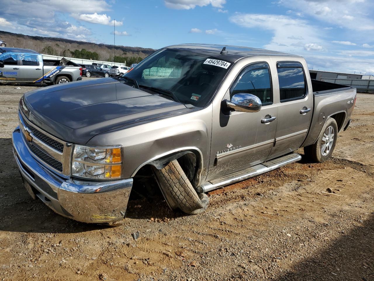 2013 CHEVROLET SILVERADO