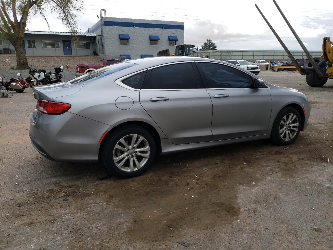 2015 CHRYSLER 200 LIMITE - Image 3