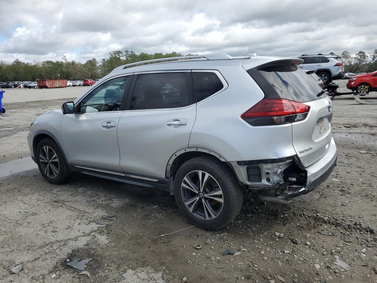 2018 NISSAN ROGUE S - Фото 2