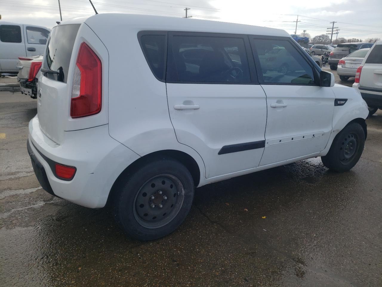 2013 KIA SOUL - Image 3