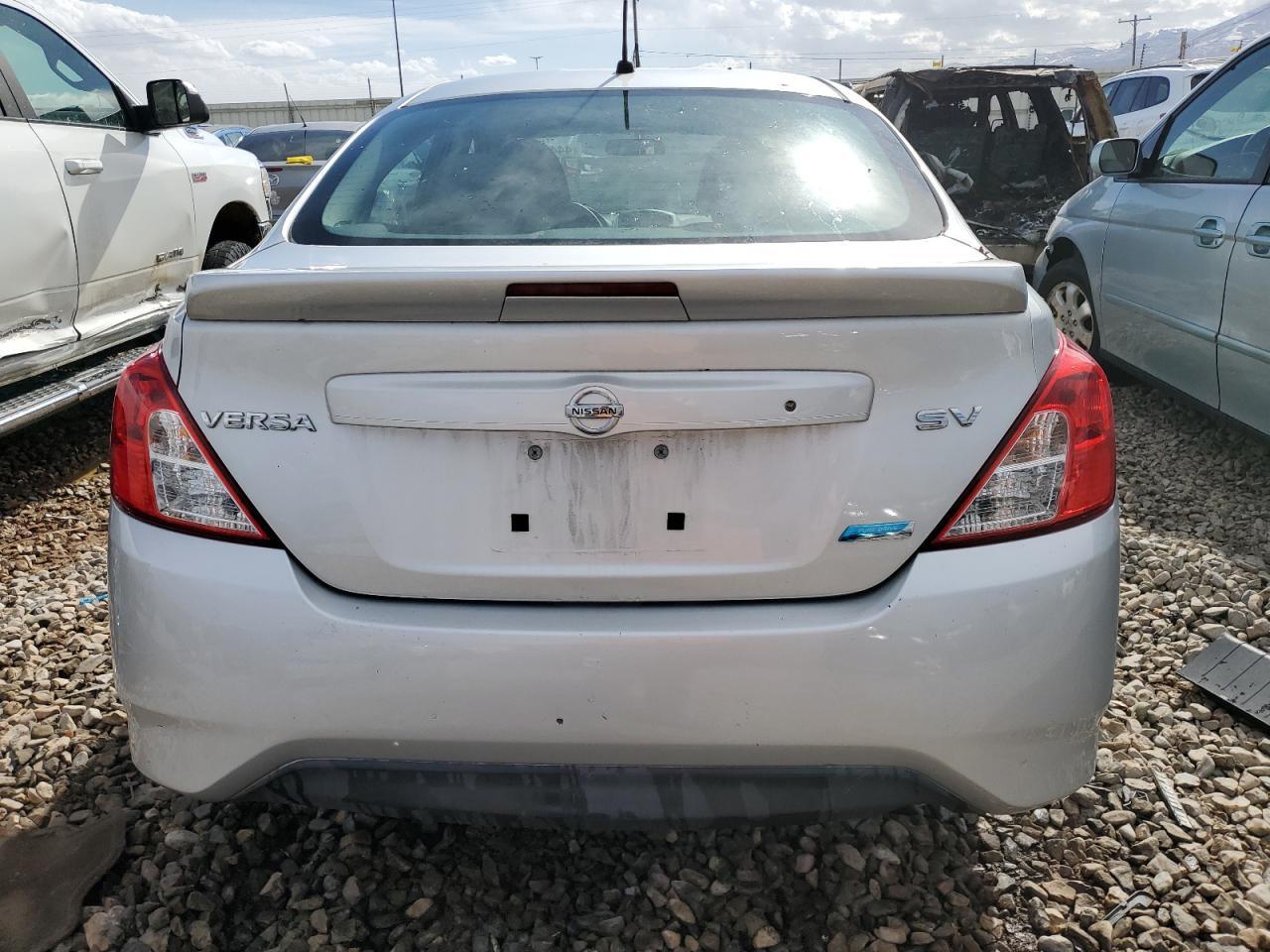 2016 NISSAN VERSA S - Фото 6