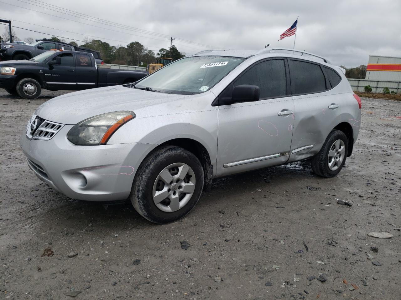 2015 NISSAN ROGUE SELE