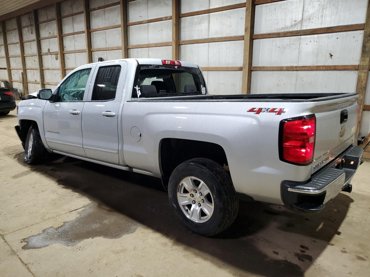 2018 CHEVROLET SILVERADO - Фото 2