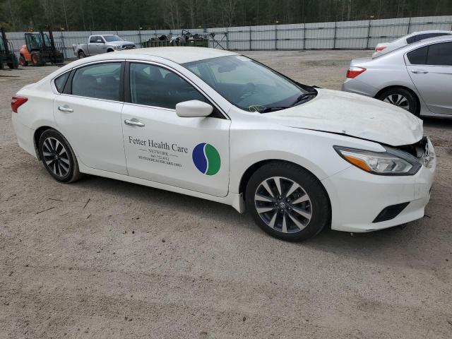 2017 Nissan Altima 2.5 - Image 4