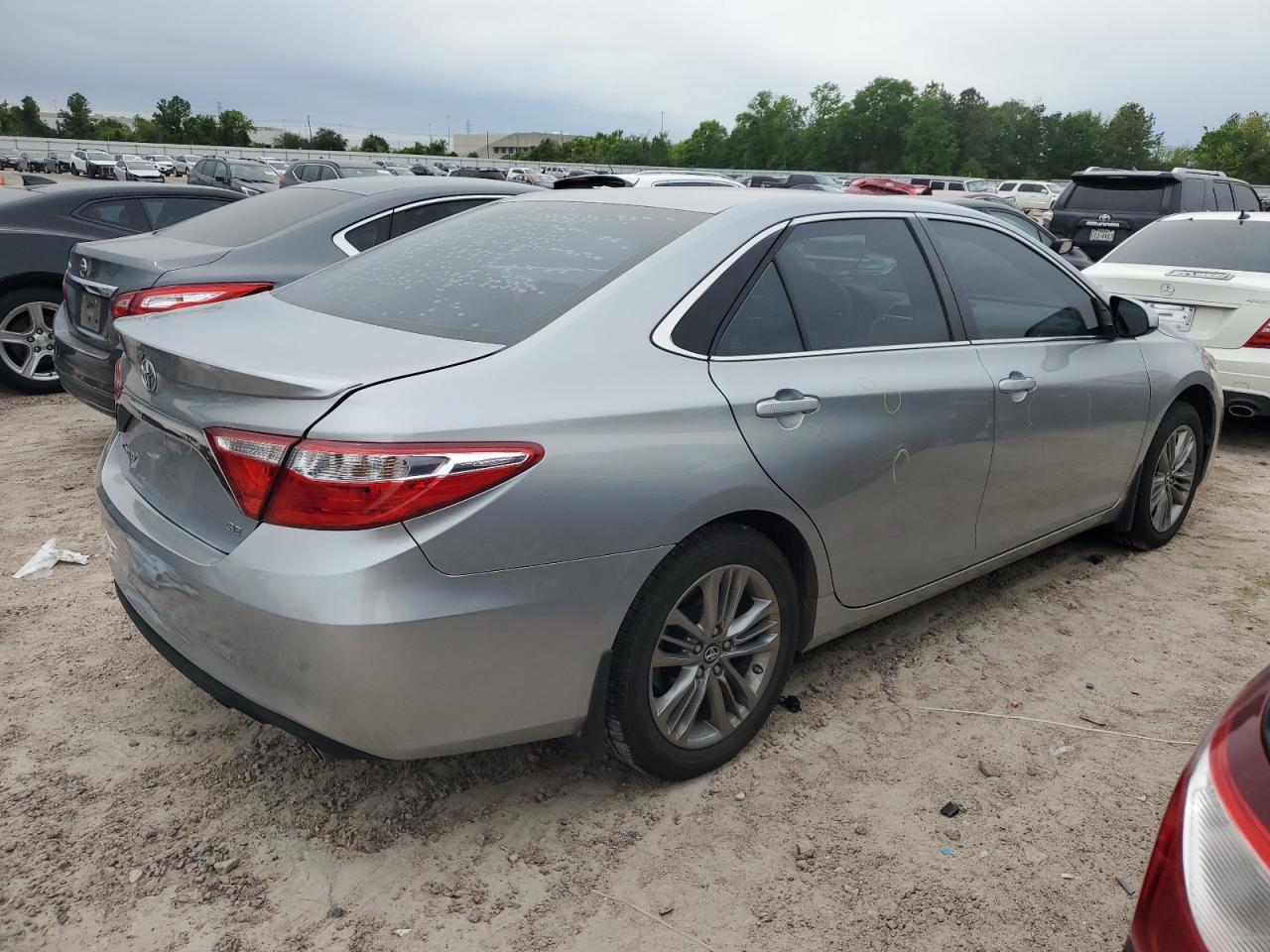 2017 TOYOTA CAMRY LE - Image 3