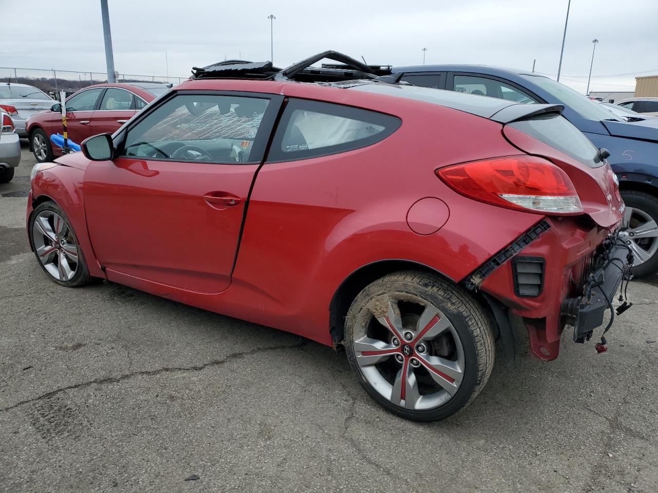 2013 HYUNDAI VELOSTER - Image 2