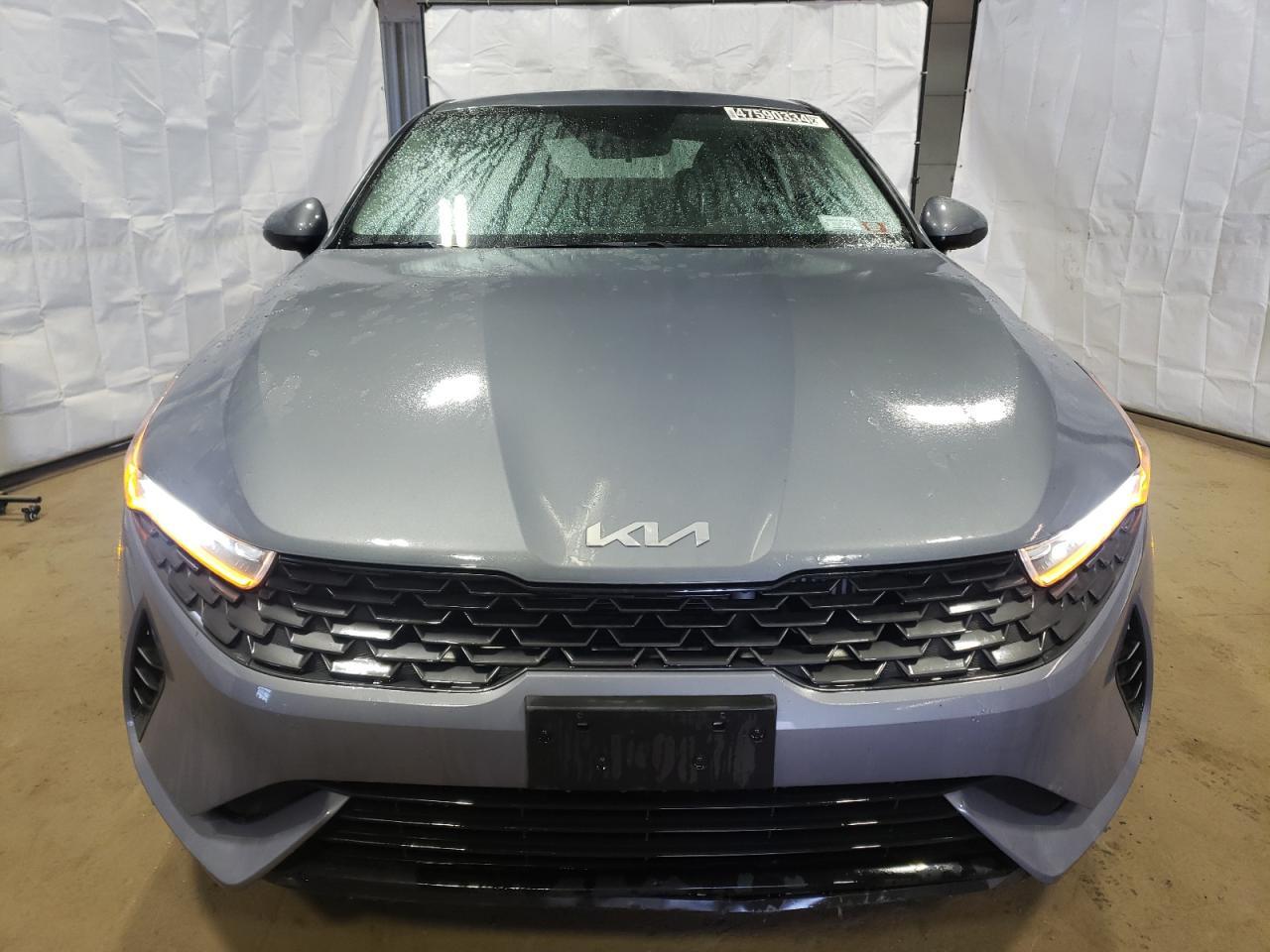 2023 KIA K5 LXS - Image 5