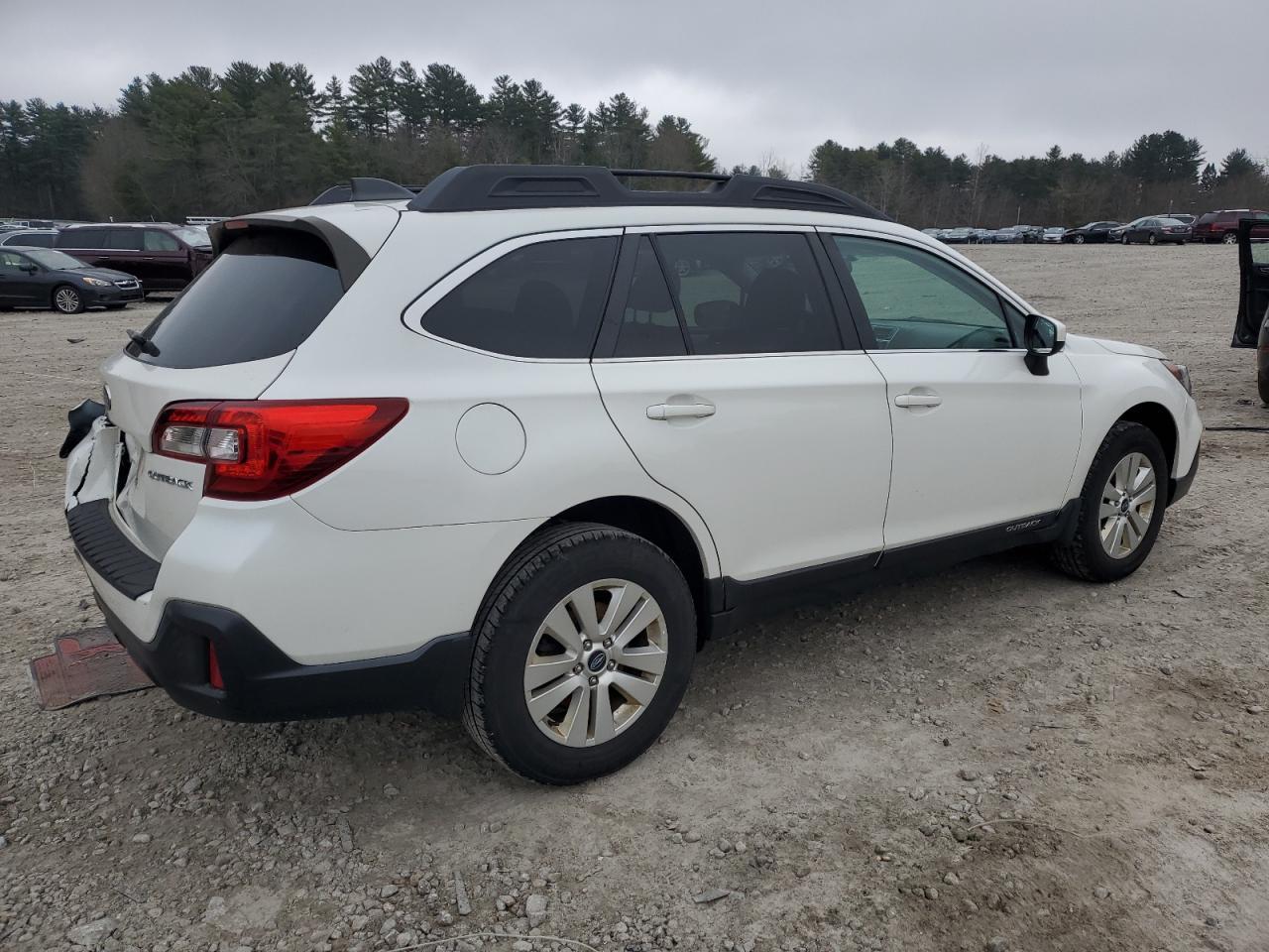 2018 SUBARU OUTBACK 2. - Image 3