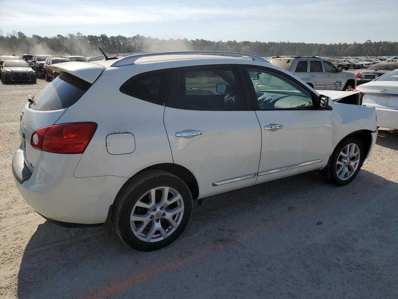 2013 NISSAN ROGUE S - Фото 3