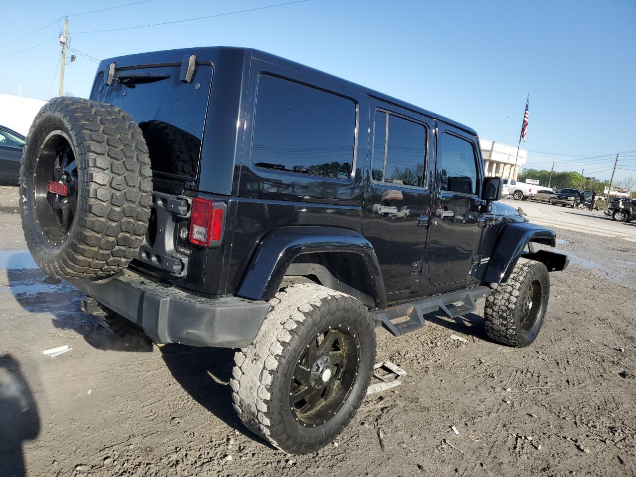 2017 JEEP WRANGLER U - Image 3