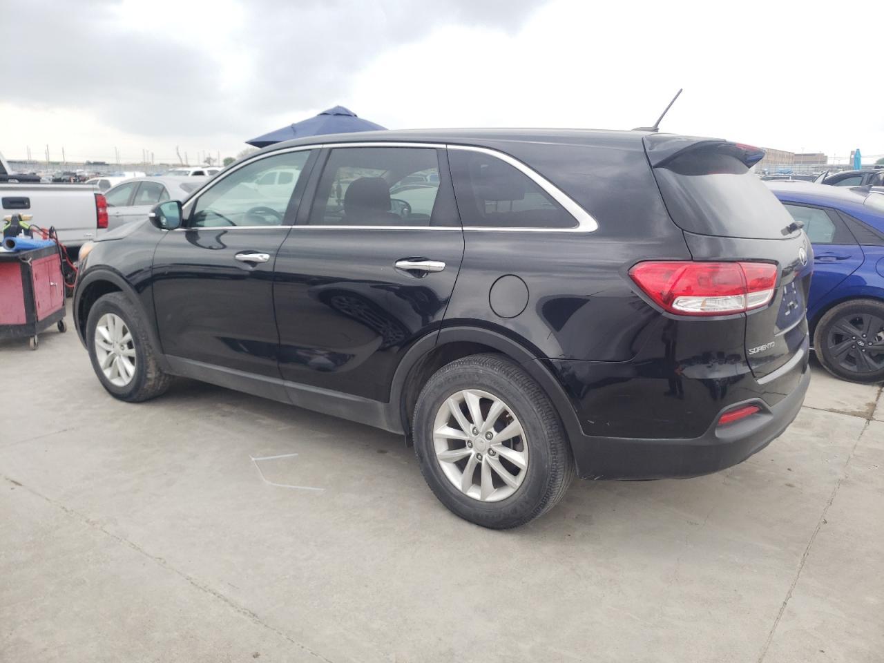 2017 KIA SORENTO LX - Фото 2