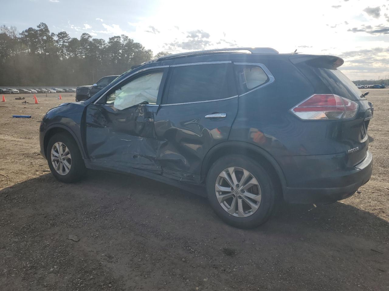 2014 NISSAN ROGUE S - Image 2