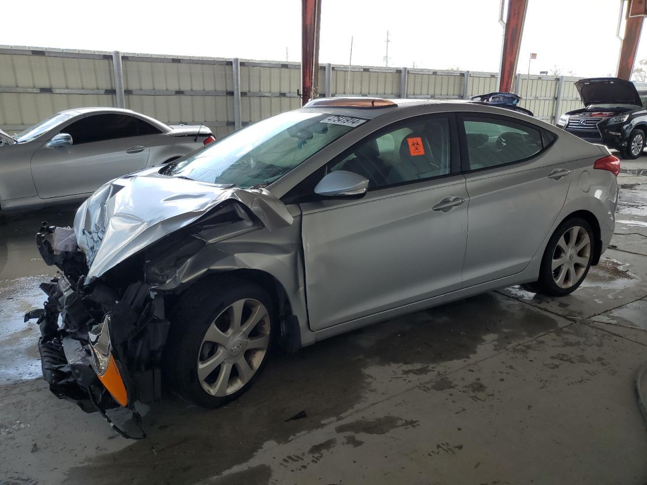2013 HYUNDAI ELANTRA GL