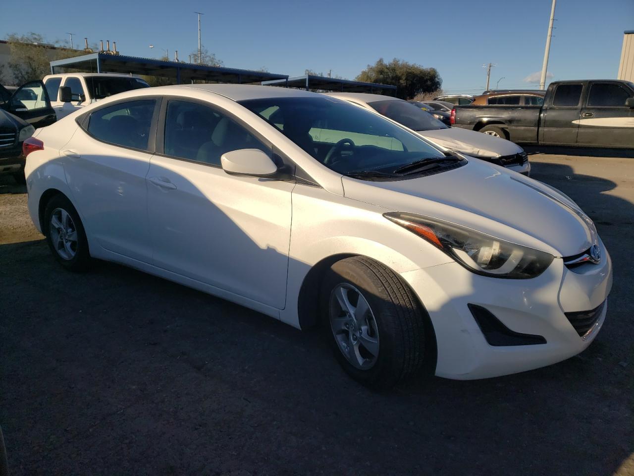 2015 HYUNDAI ELANTRA SE - Фото 4