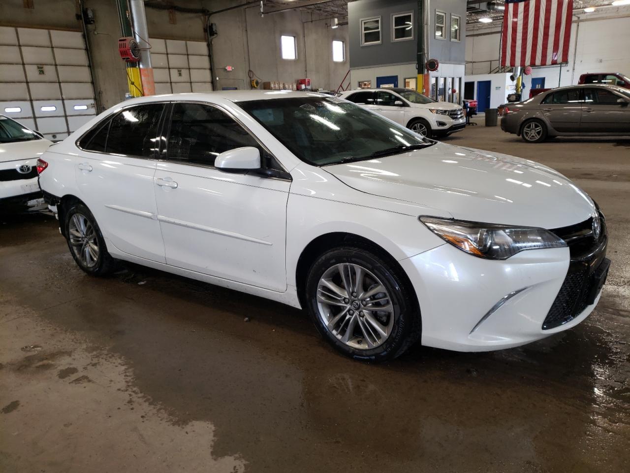 2017 TOYOTA CAMRY LE - Image 4