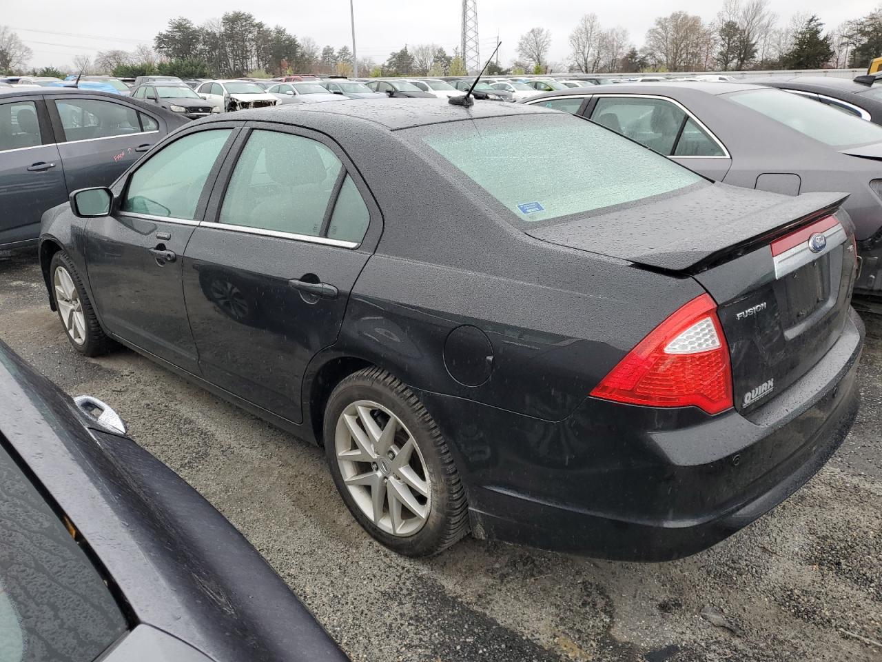 2011 FORD FUSION SEL - Image 2