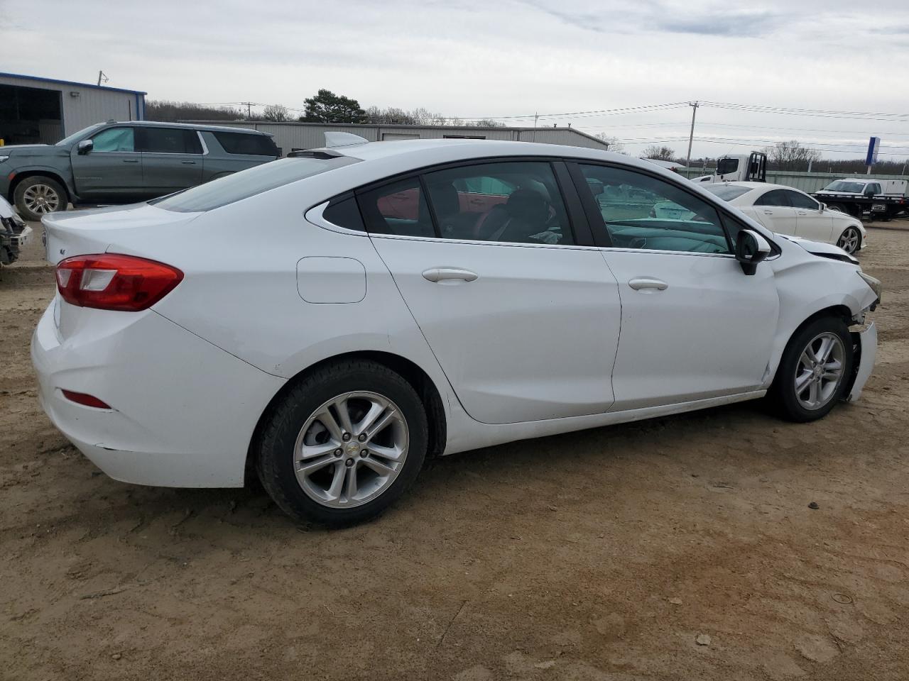 2017 CHEVROLET CRUZE LT - Фото 3